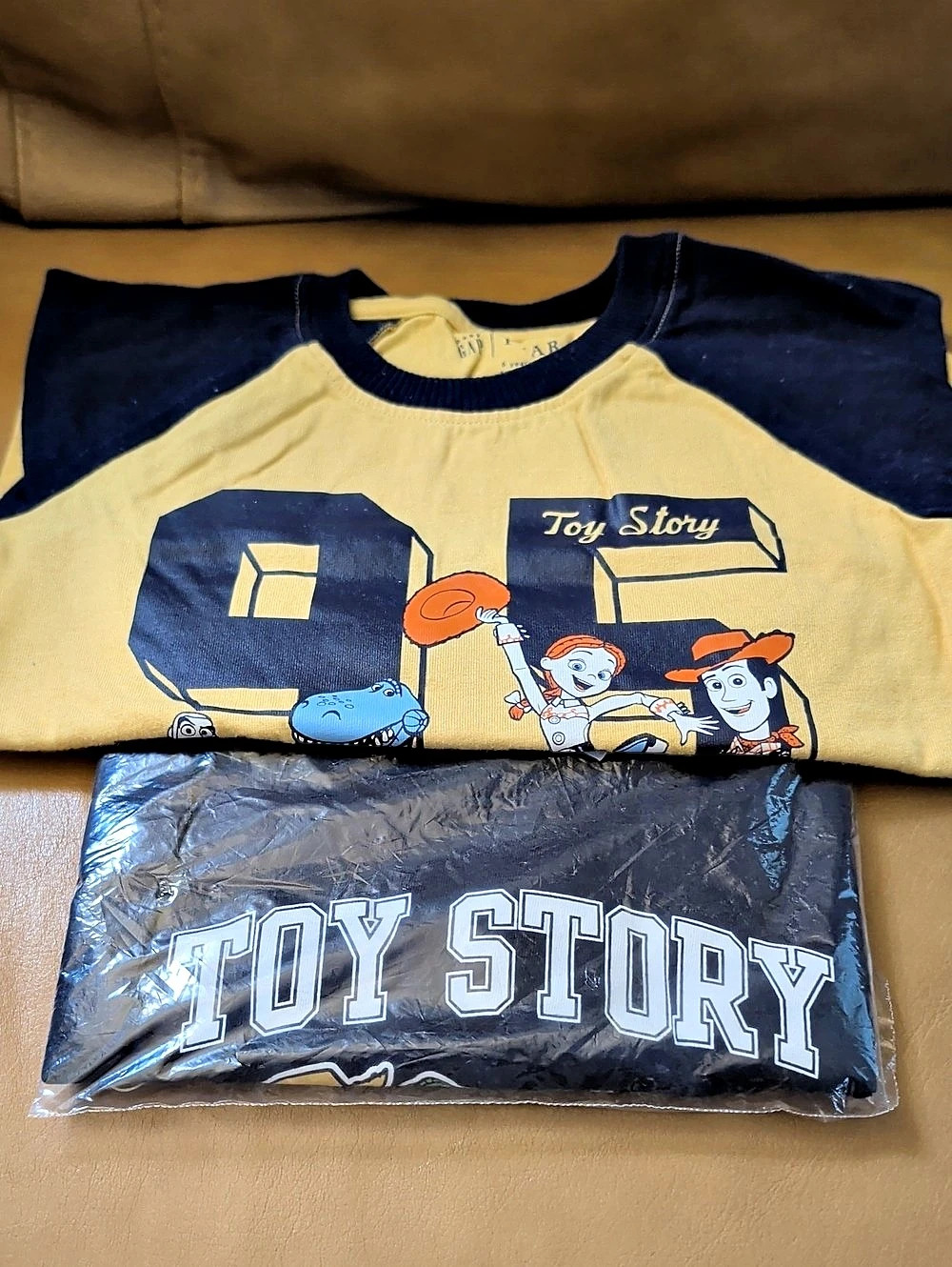 baby GAP | PIXAR Toy Story Long Sleeve Graphic Tee Boys Size 5 Years